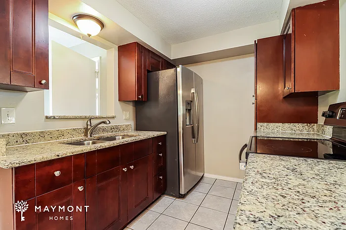 1588 Eunice Ln — Photo 8