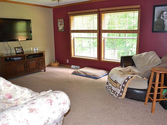3rd image of 4868 N Bruce Ln