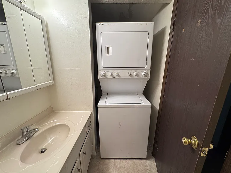 3353 W Laskey Rd #16 — Photo 8