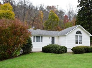 1105 Saxonburg Blvd, Glenshaw, PA