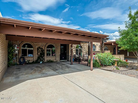 2nd image of 454 W Calle Lago