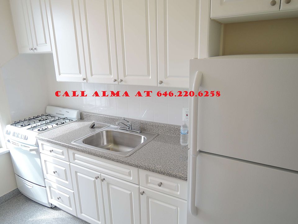 1st image of 2563 42nd St APT 23