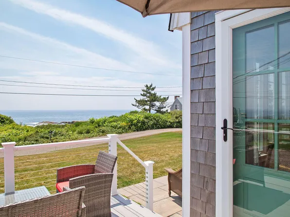 17 Sea Spray Drive, Biddeford, ME 04005