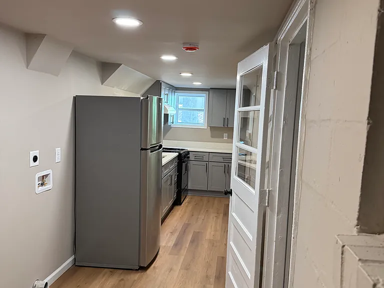 920 Cardinal Dr — Photo 9
