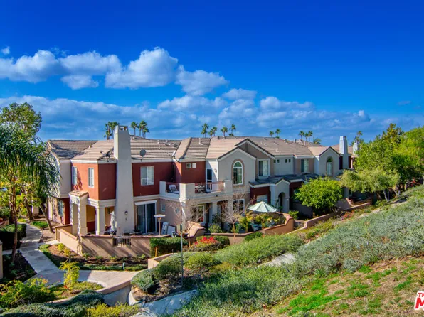 108 Santa Barbara Ct, Foothill Ranch, CA 92610