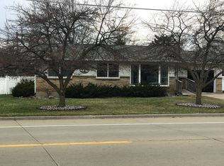 2715 Shore Dr, Marinette, WI 54143