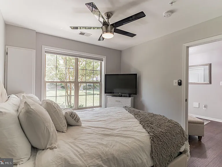 2531 Standifer Pl — Photo 7