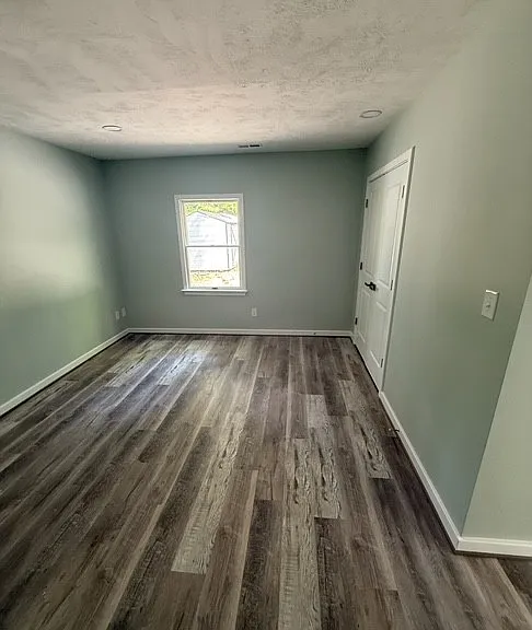 7421 Wilson Farm Ln — Photo 4