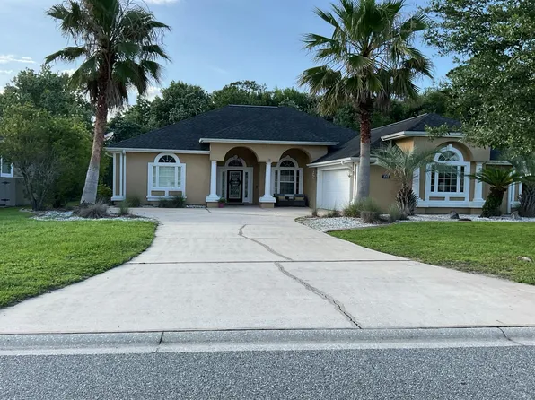 227 Edgewater Dr, Saint Marys, GA 31558