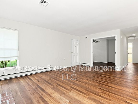 5th image of 517A Cheshire Ct