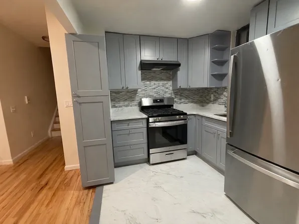 1194 Dumont Ave, Brooklyn, NY 11208