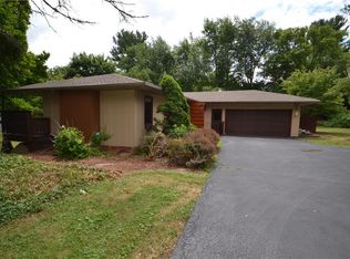 1021 Fairport Rd, Fairport, NY 14450