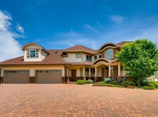 8718 Alvarado Trl, Inver Grove Heights, MN 55077