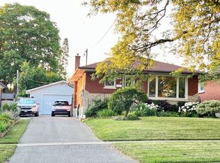 636 Shakespeare Ave, Oshawa, ON L1H 3H9