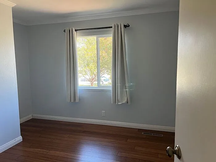 2331 Saint George Dr — Photo 18