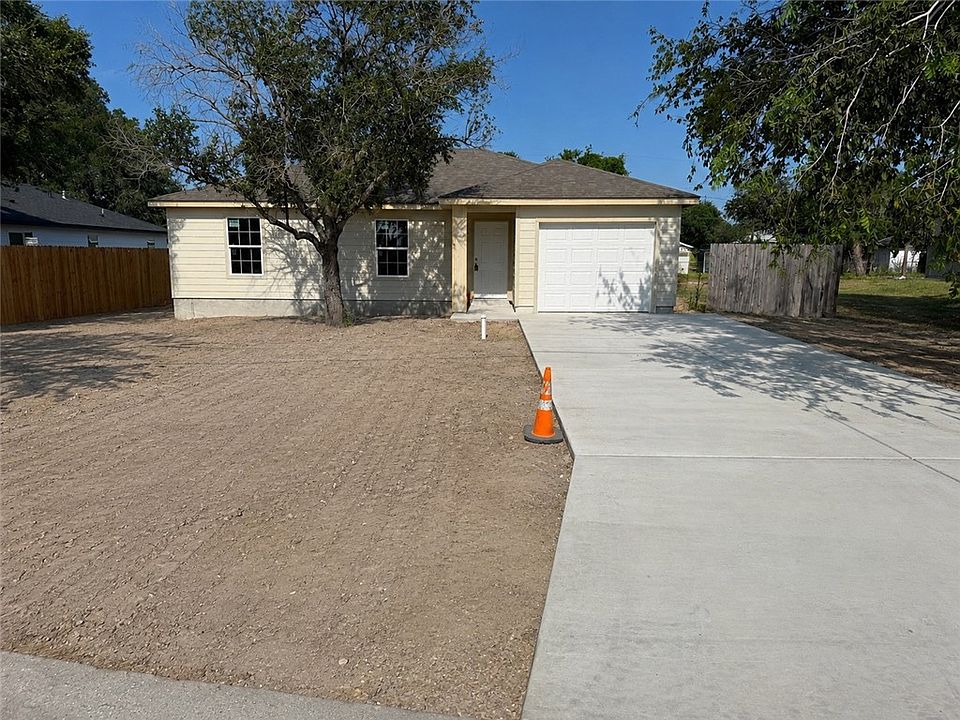 1st image of 2606 McCain Dr