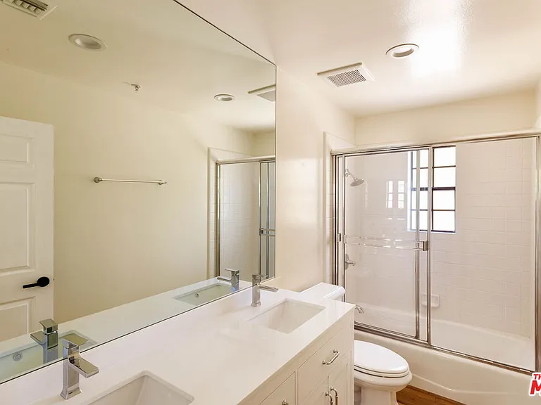 5237 San Feliciano Dr — Photo 31