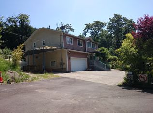 3511 S Ronald Dr, Seattle, WA 98118