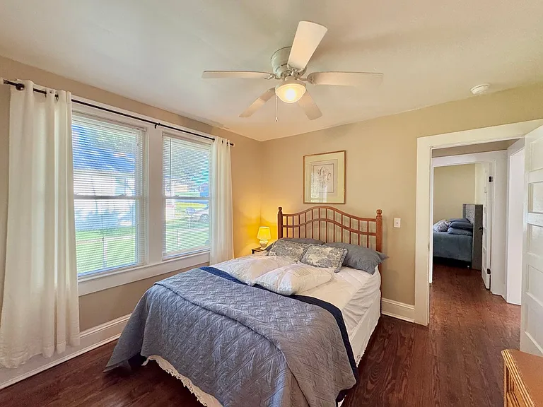224 E Danville St — Photo 14