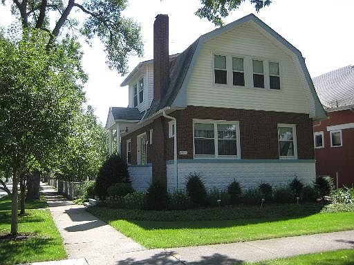 1st image of 4301 S Blanchan Ave