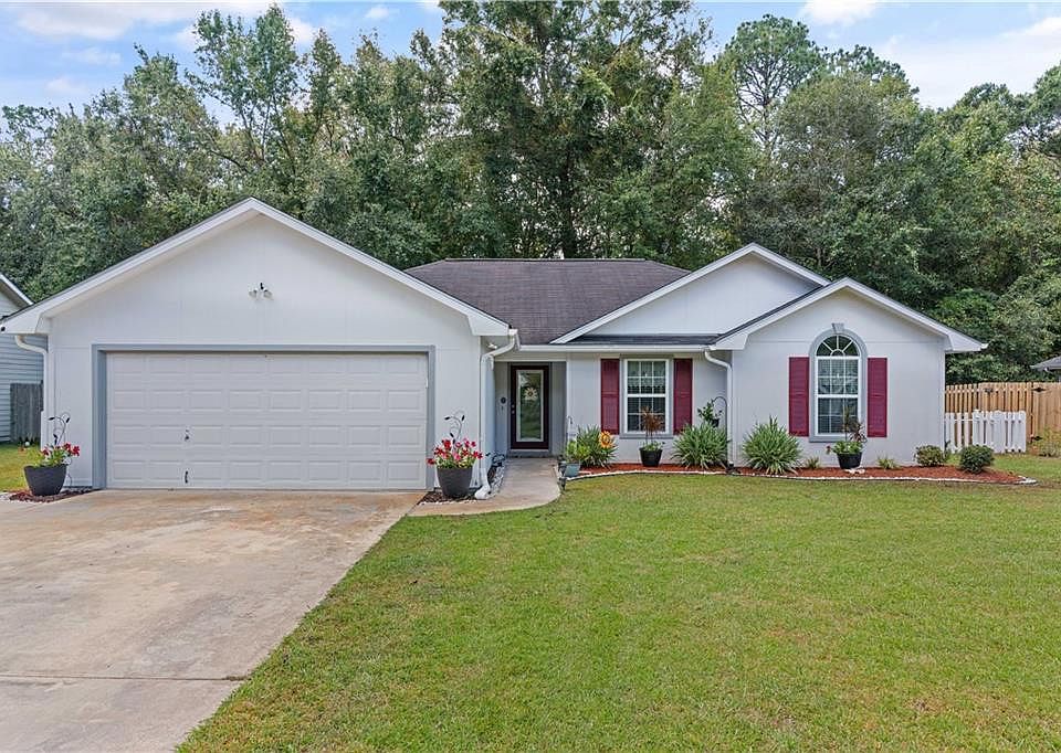 1st image of 122 Hydrangea Rd