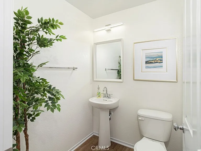 1425 Crown Cir — Photo 34