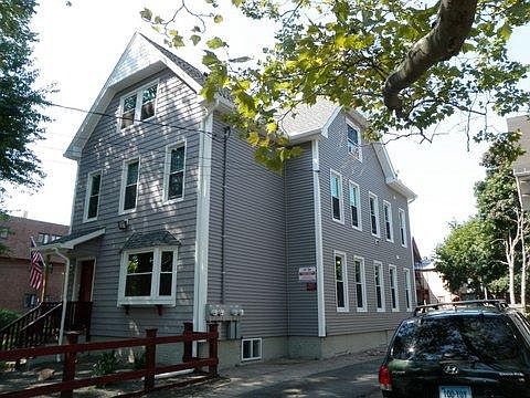 5th image of 143-144 Davenport Ave APT 1