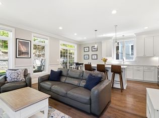 33 Charles St #33, Watertown, MA 02472