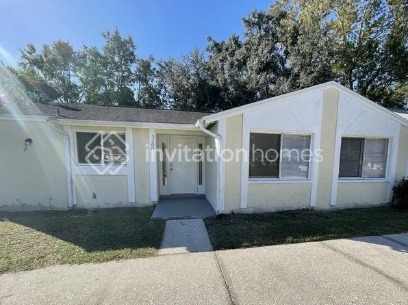 3208 Saddlebrook Ave, Tampa, FL 33618