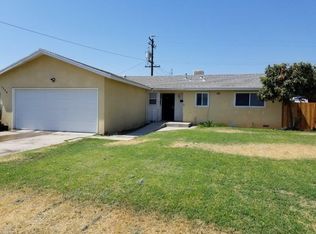 1044 Oxford Ave, Clovis, CA 93612
