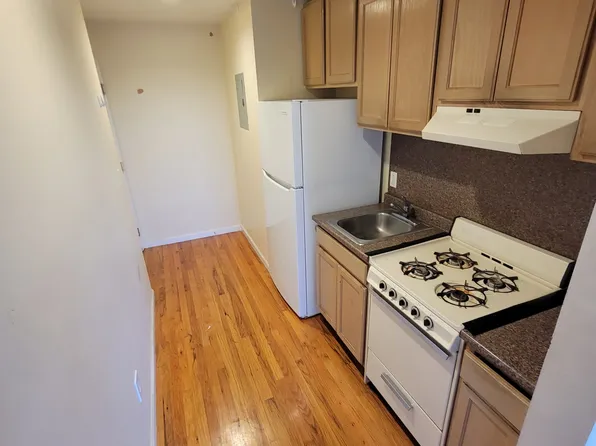 207 Broadway image 1 of 7