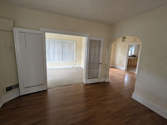5th image of 1415 Woodward St