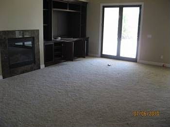 4th image of 8557 W Vine Ln