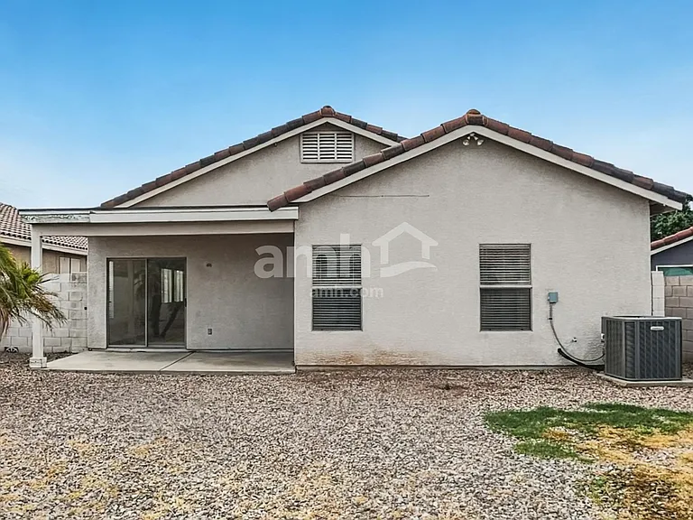 5706 E Forge Cir — Photo 17