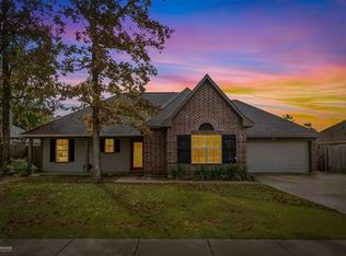 504 Amberwood Dr, Haughton, LA 71037