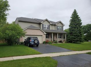 5620 Trinity Ct, Gurnee, IL 60031