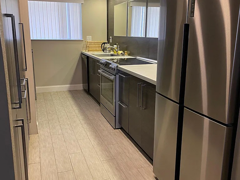 11 Montsalas Dr — Photo 12