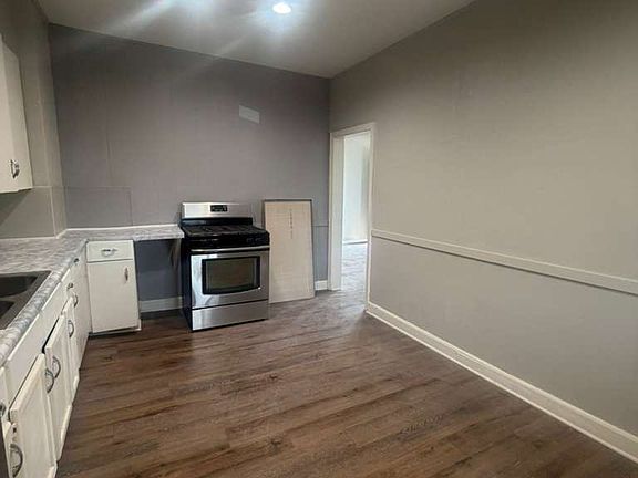 3rd image of 1501 Turner Ave NW #1503-B