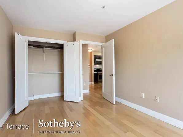 64-05 Yellowstone Boulevard image 8 of 22