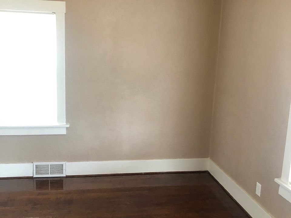 1st image of 1609 5th Ave