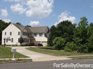 43 Margaret Dr, Somerset, NJ 08873