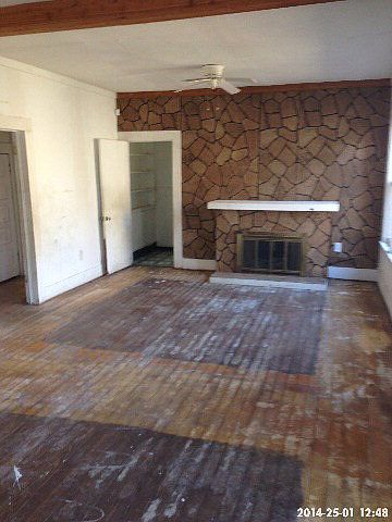 2nd image of 3843 27th St