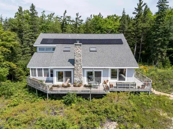 29390 Betsy Smith Trl, Beaver Island, MI 49782