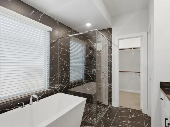 5011 Bowen Prairie Dr, Rosenberg, TX 77471