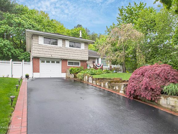 2nd image of 80 Cornell Dr