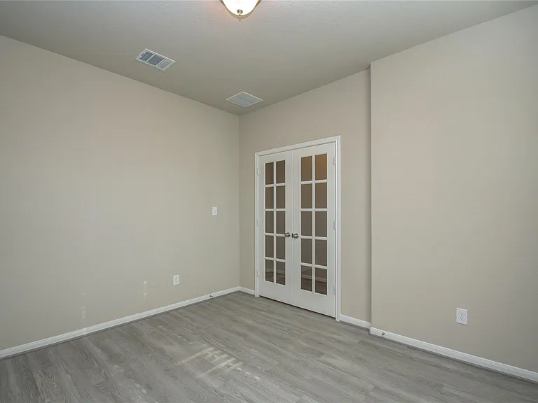 8418 Beacon Bay Cir — Photo 10