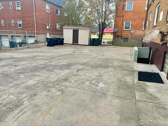 5th image of 4843 Reading Rd