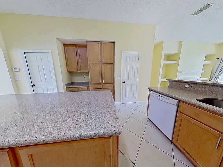 12404 Hatton Chase Ln W — Photo 11