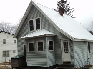 72 Elm St, Northfield, NH 03276