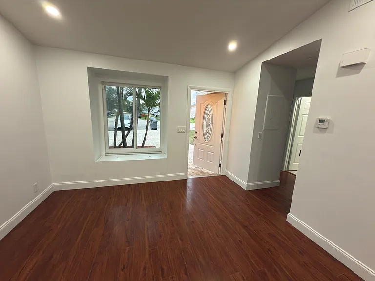 9785 Ridgecreek Rd — Photo 11
